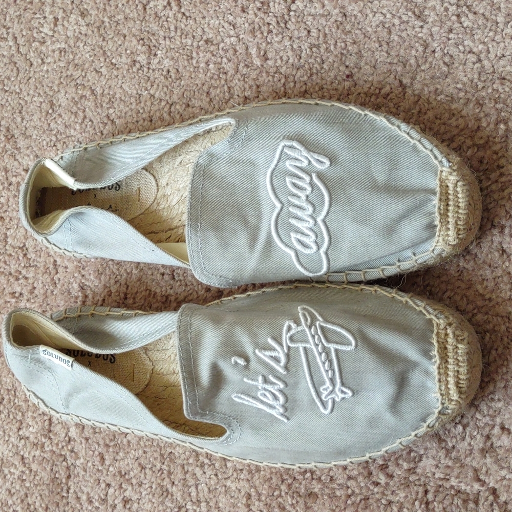 Let's Fly Away! Soludos summer canvas.